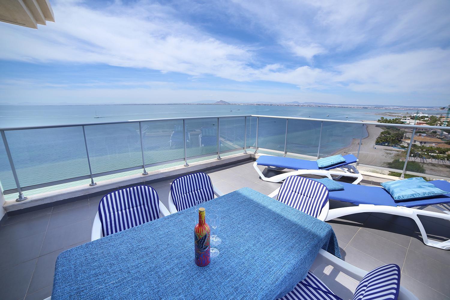 La Manga Beach Club Apartments Екстериор снимка